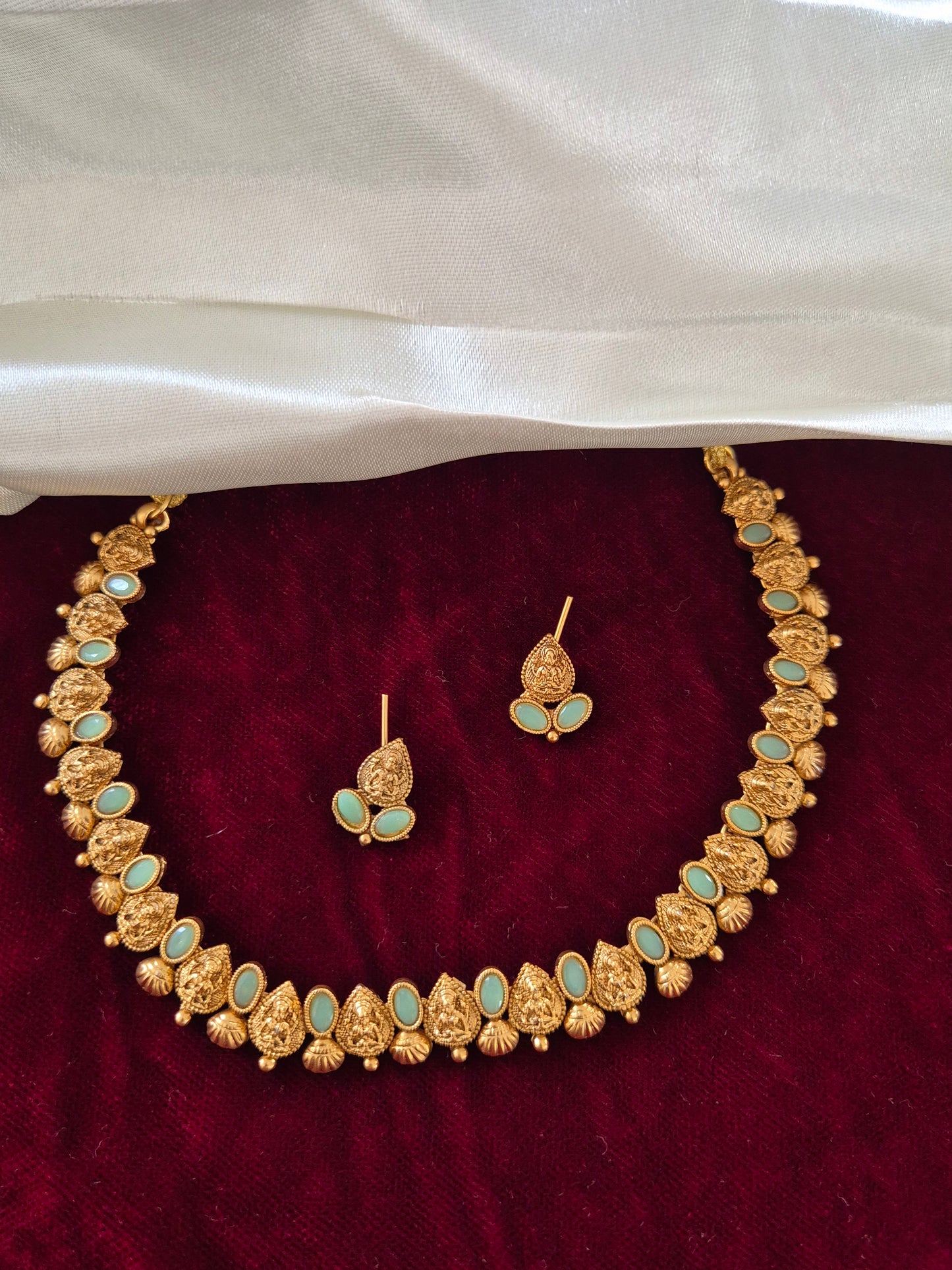 Stone Studded Necklace With Earrings