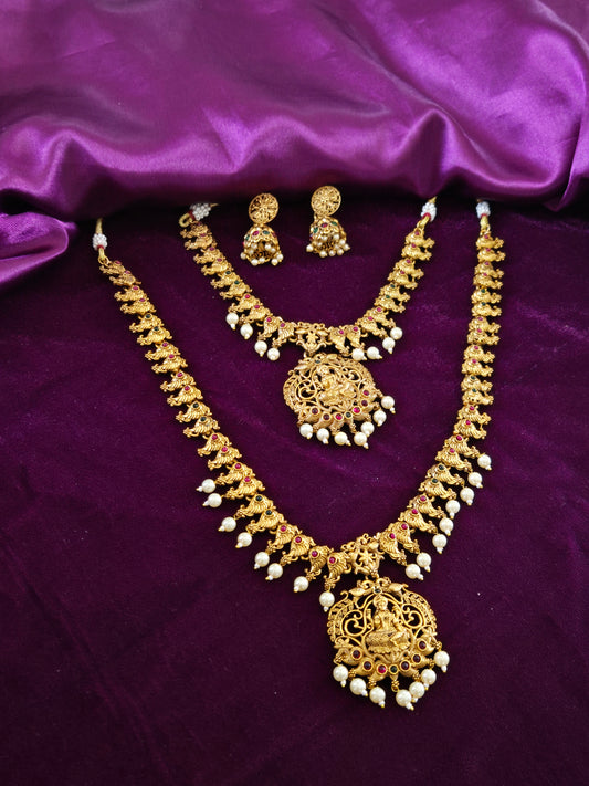 Simple Lakshmi Pendant Bridal Set