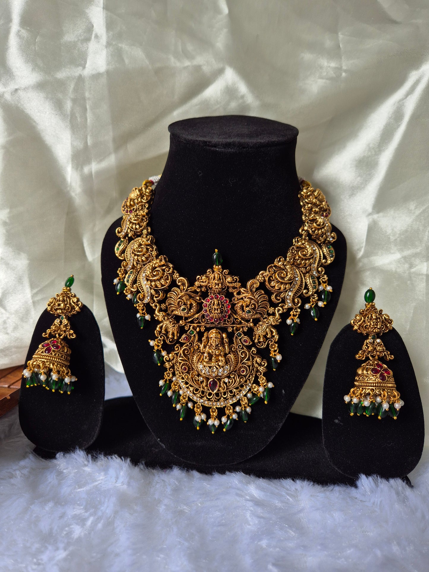 Nagas Nakshi Necklace With Earrings