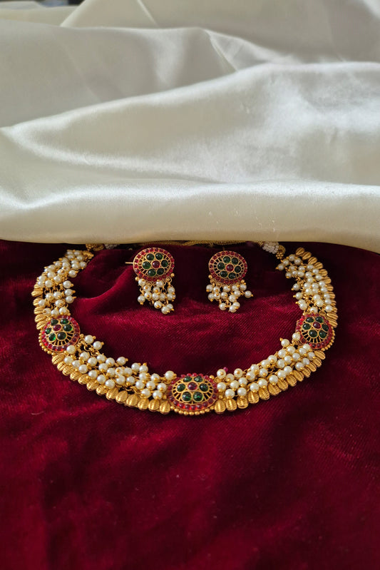 Guttapusalu Necklace And Earring Set